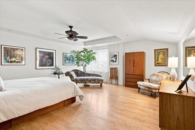 989 East St 303, Dedham, MA 02026