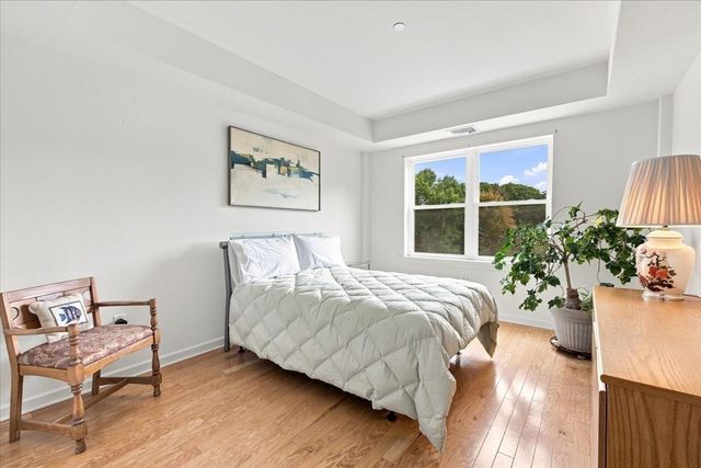 989 East St 303, Dedham, MA 02026