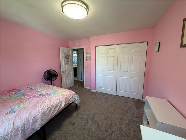 1120 Hazel Street, Pella, IA 50219
