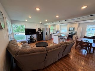 1120 Hazel Street, Pella, IA 50219