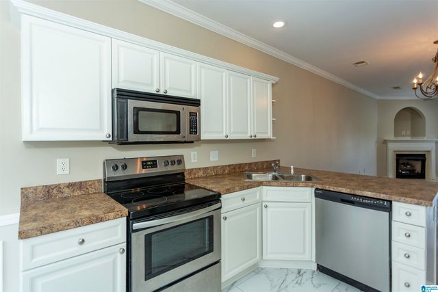 4137 Seabrook Ln, Birmingham, AL 35216