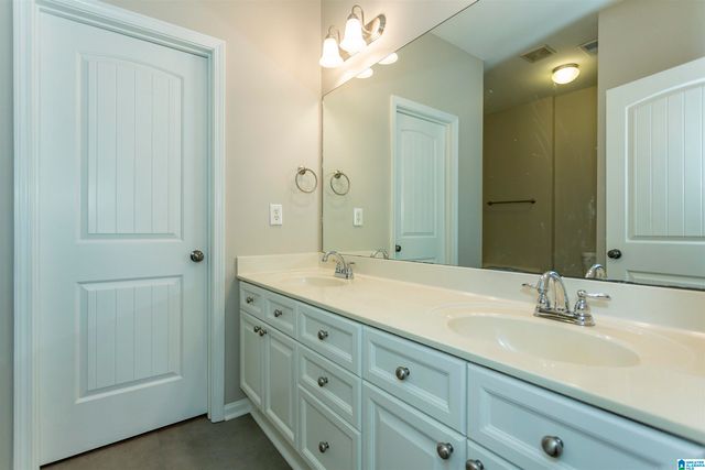 4137 Seabrook Ln, Birmingham, AL 35216