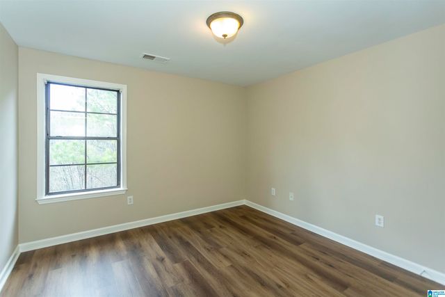 4137 Seabrook Ln, Birmingham, AL 35216