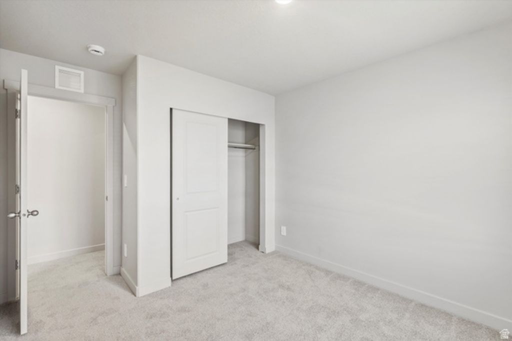 Image 18 of property listing at 3424 N BROWNING ST #1513, Eagle Mountain, UT 84005