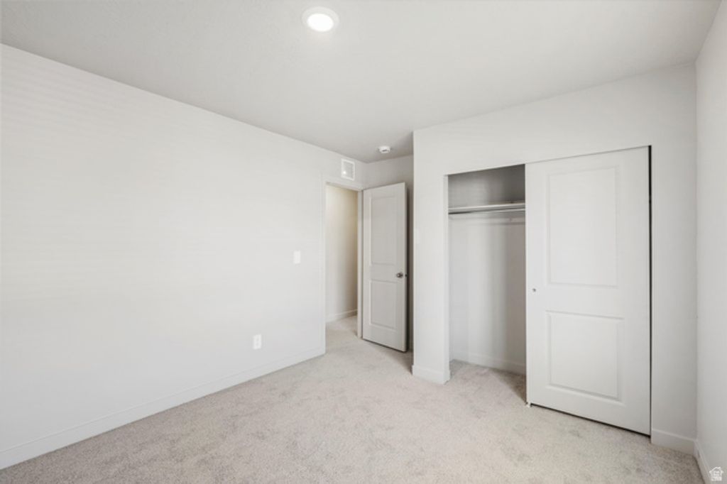 Image 19 of property listing at 3424 N BROWNING ST #1513, Eagle Mountain, UT 84005