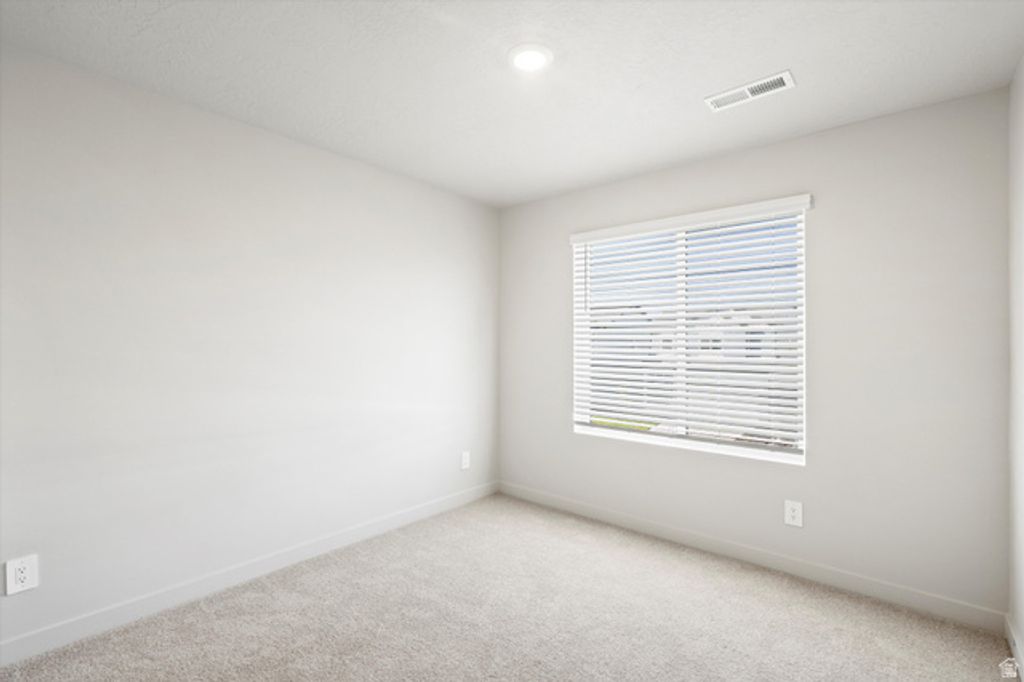 Image 21 of property listing at 3424 N BROWNING ST #1513, Eagle Mountain, UT 84005