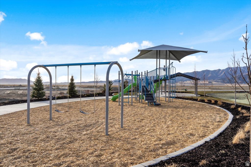 Image 37 of property listing at 3424 N BROWNING ST #1513, Eagle Mountain, UT 84005