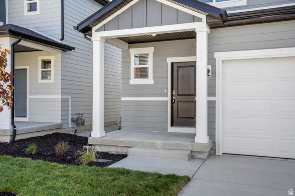Image 5 of property listing at 3424 N BROWNING ST #1513, Eagle Mountain, UT 84005