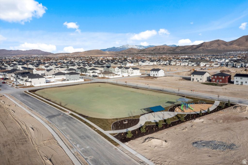 Image 42 of property listing at 3424 N BROWNING ST #1513, Eagle Mountain, UT 84005
