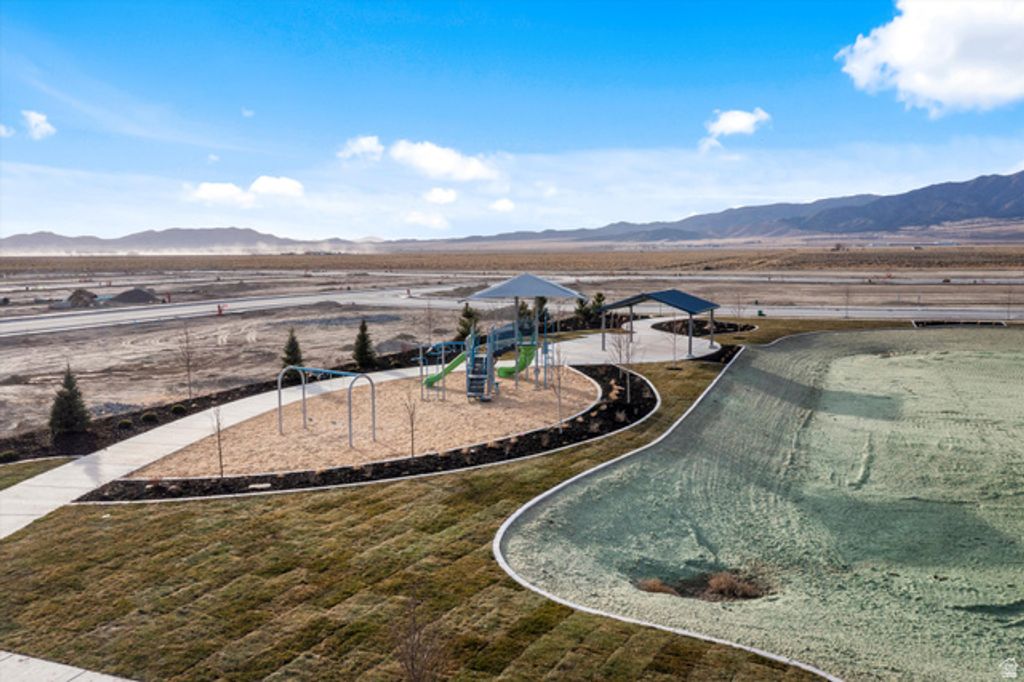 Image 43 of property listing at 3424 N BROWNING ST #1513, Eagle Mountain, UT 84005