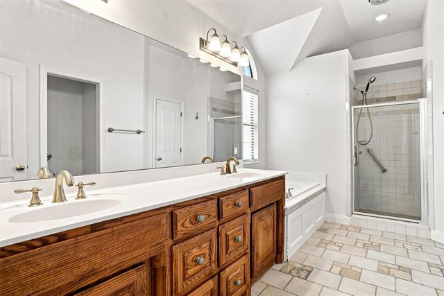 2105 Fair Oaks Drive, Bridgeport, TX 76426