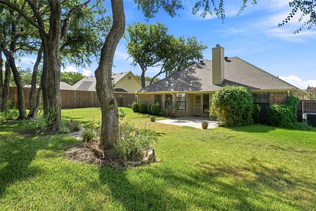 2105 Fair Oaks Drive, Bridgeport, TX 76426