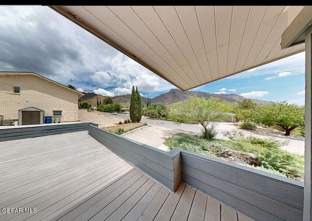 1005 Singing Hills Drive, El Paso, TX 79912