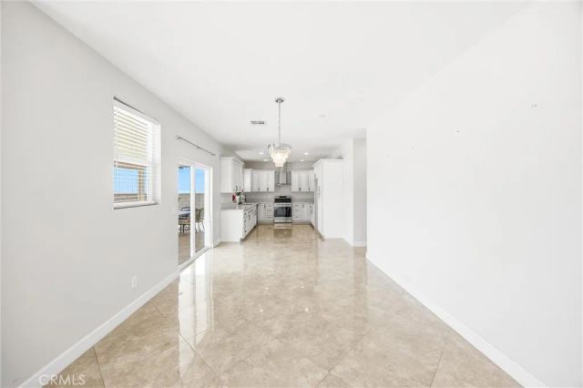 6703 Olive, San Bernardino, CA 92407