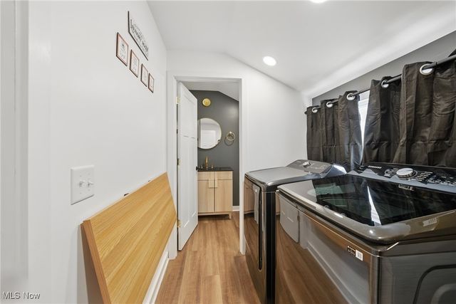 3293 W 23rd Place, Cleveland, OH 44109