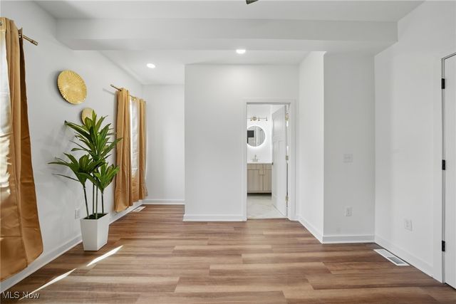 3293 W 23rd Place, Cleveland, OH 44109