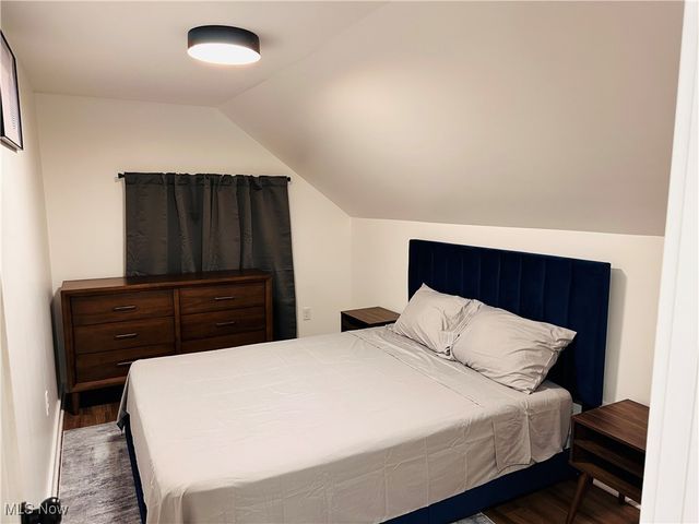 3293 W 23rd Place, Cleveland, OH 44109