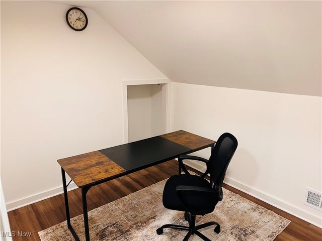 3293 W 23rd Place, Cleveland, OH 44109