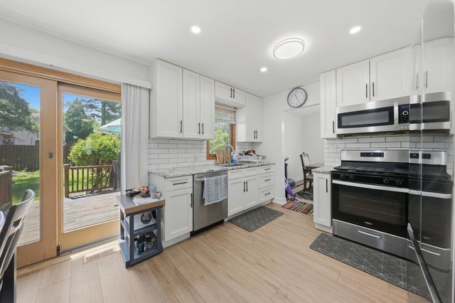 14433 Mallard Drive, Homer Glen, IL 60491