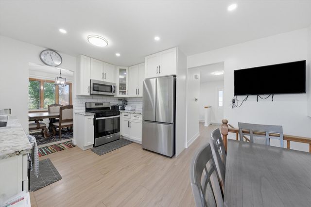 14433 Mallard Drive, Homer Glen, IL 60491