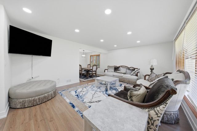 14433 Mallard Drive, Homer Glen, IL 60491
