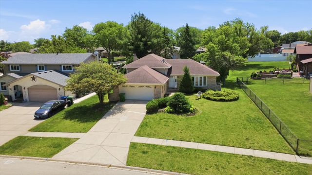 14433 Mallard Drive, Homer Glen, IL 60491