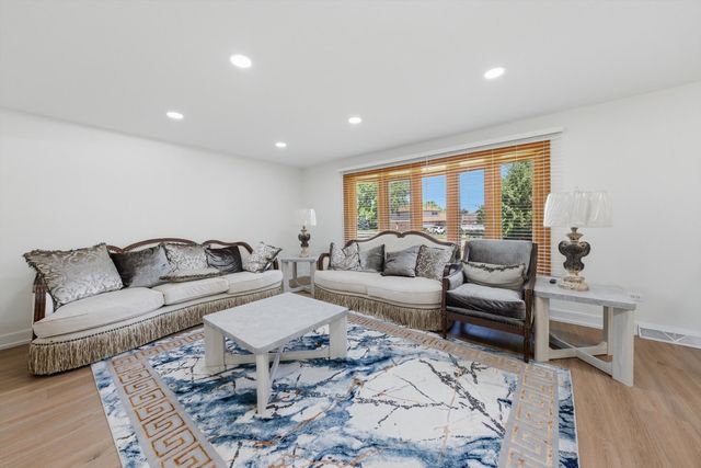 14433 Mallard Drive, Homer Glen, IL 60491