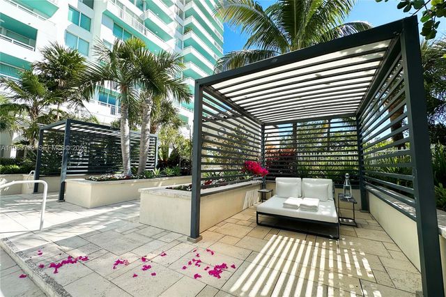 400 S Pointe Dr 1104, Miami Beach, FL 33139