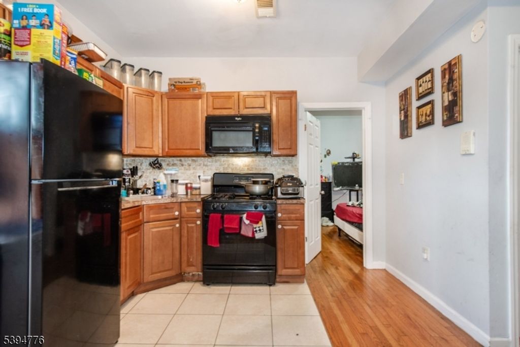 417 15Th Ave, Newark City, NJ 07103