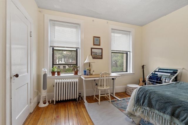 16 Glenville Ave 1, Boston, MA 02134