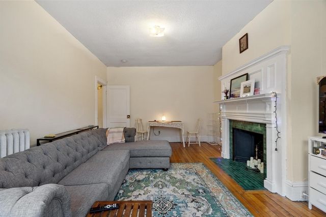 16 Glenville Ave 1, Boston, MA 02134
