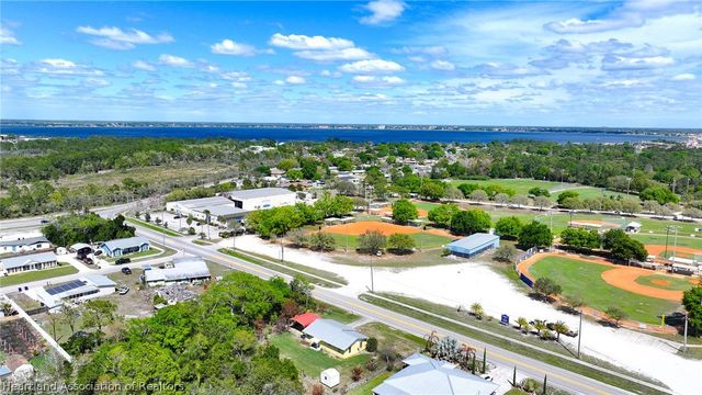 3303 Lakewood Road, Sebring, FL 33875