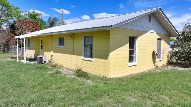 3303 Lakewood Road, Sebring, FL 33875