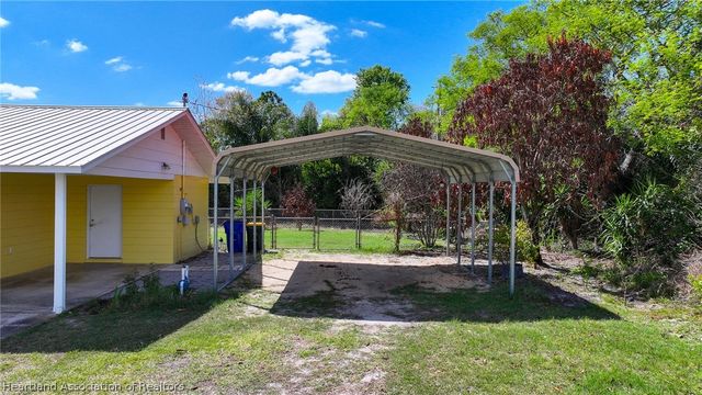 3303 Lakewood Road, Sebring, FL 33875