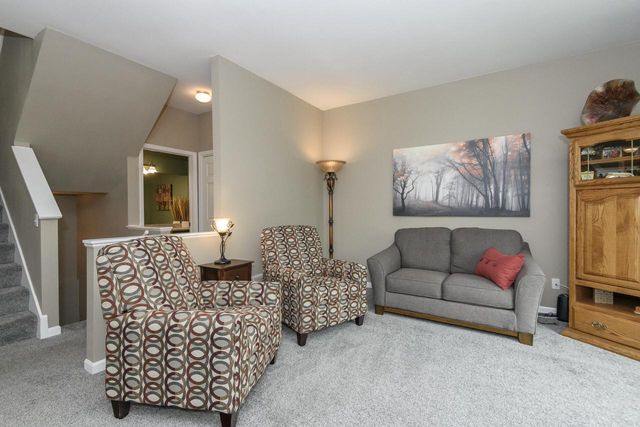 14355 W Lenox DRIVE, New Berlin, WI 53151