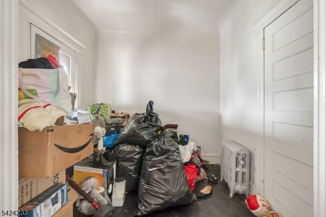 189 Scheerer Ave, Newark City, NJ 07112