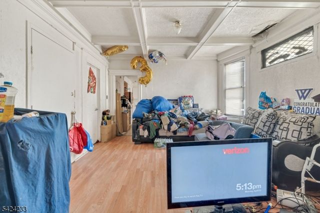 189 Scheerer Ave, Newark City, NJ 07112