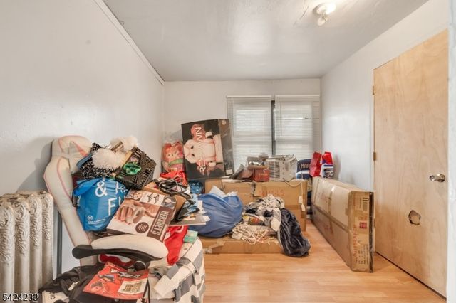 189 Scheerer Ave, Newark City, NJ 07112