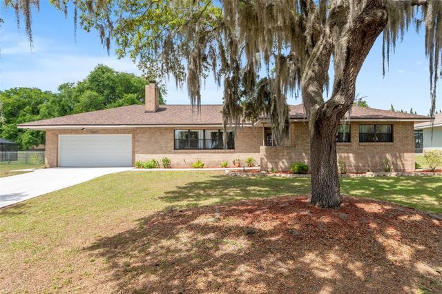 38845 ELLA DRIVE, Lady Lake, FL 32159