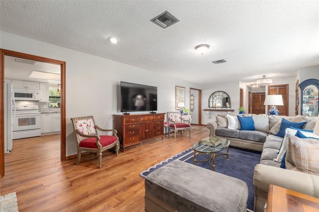 38845 ELLA DRIVE, Lady Lake, FL 32159