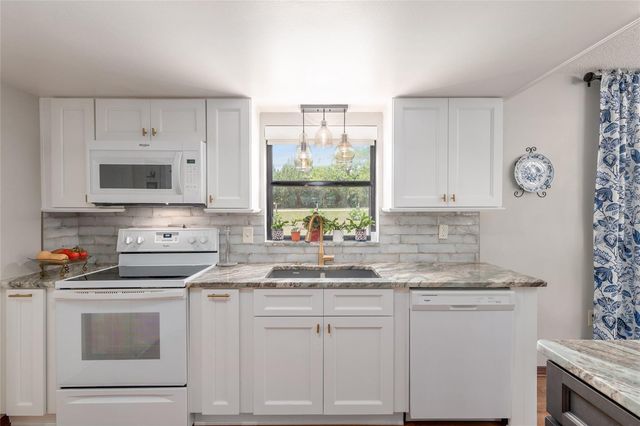 38845 ELLA DRIVE, Lady Lake, FL 32159