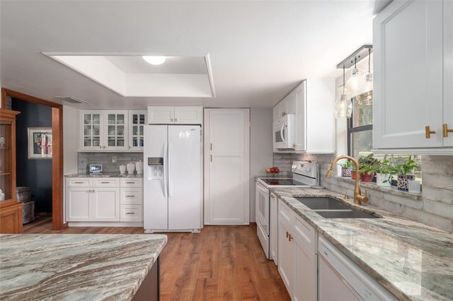 38845 ELLA DRIVE, Lady Lake, FL 32159