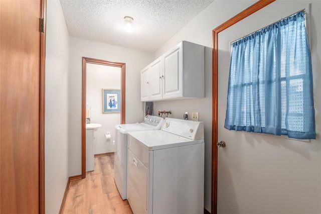 38845 ELLA DRIVE, Lady Lake, FL 32159