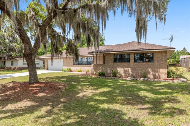 38845 ELLA DRIVE, Lady Lake, FL 32159