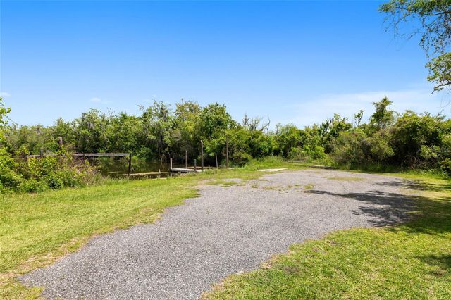 38845 ELLA DRIVE, Lady Lake, FL 32159