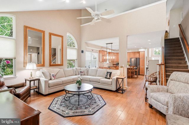42 HUXLEY CIR, Marlton, NJ 08053