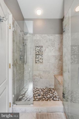 42 HUXLEY CIR, Marlton, NJ 08053