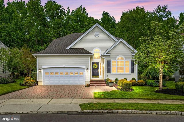 42 HUXLEY CIR, Marlton, NJ 08053