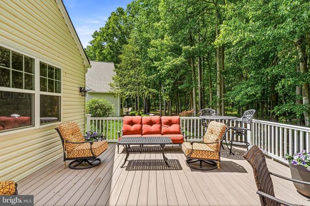 42 HUXLEY CIR, Marlton, NJ 08053