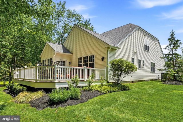 42 HUXLEY CIR, Marlton, NJ 08053